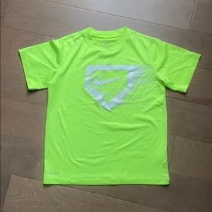 Boys Nike small baseball shirt